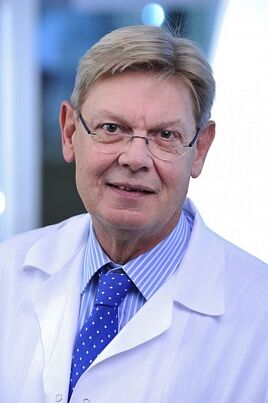 Doctor doctor-sexologist Gerhard